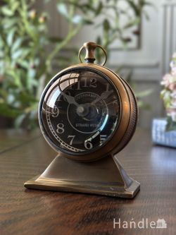 インテリア雑貨 時計 壁掛け 方位磁石がデザインされたアンティーク調の時計、ブロンズ色に輝く球型のおしゃれなクロック