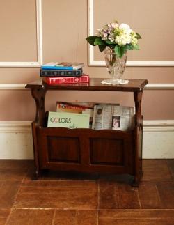 アンティーク家具  フランスのアンティーク収納グッズ、おしゃれなマガジンラック