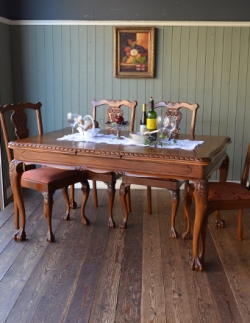 アンティーク家具 フランスから届いたアンティーク家具、ドローリーフテーブル