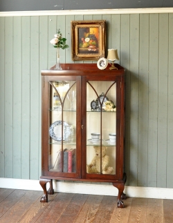 アンティーク家具 アンティークのキャビネット 英国スタイルのアンティーク家具、マホガニー材のガラスキャビネット