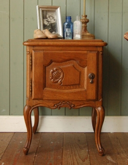 アンティーク家具  アンティーク ナイト テーブル