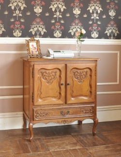 アンティーク家具 南仏プロヴァンスのアンティーク家具、フレンチキャビネット