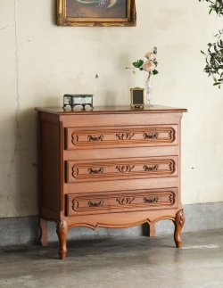 アンティーク家具 アンティークのチェスト フランスのアンティーク家具、エレガントなチェスト（３段）
