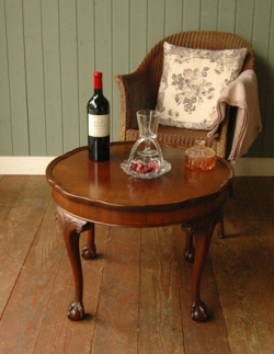 アンティーク家具  2011年07月26日にご成約済み。アンティーク コーヒーテーブル