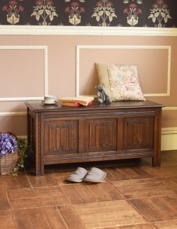 アンティーク家具 ブランケットボックス・収納ボックス ベンチとしても使える収納付きアンティーク家具、英国スタイルのコファー