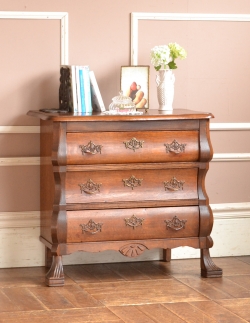 アンティーク家具 アンティークのチェスト アンティークのフレンチ輸入家具、オーク材の3段チェスト(コモード)