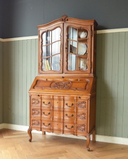 アンティーク家具 ビューロー 贅沢な彫りが美しいアンティーク南仏家具、オーク材のブックビューロー（本棚とデスク）