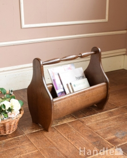 アンティーク家具 マガジンラックおしゃれ 小さなアンティークフランス家具、持ち手にも装飾が付いたマガジンラック