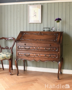 アンティーク家具 ビューロー 南仏スタイルのアンティーク家具、猫脚が美しいビューロー（デスク）