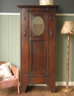 アンティーク家具 アンティーク ワードローブ