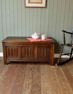 アンティーク家具  アンティーク コファー（ベンチ）