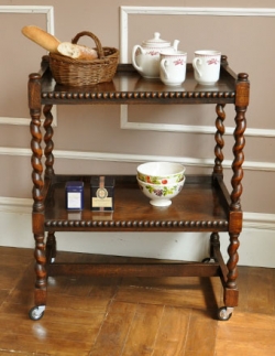 アンティーク家具 2012年06月02日にご成約済み。アンティーク トロリー (ワゴン)