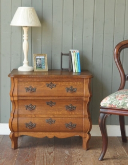 アンティーク家具  チェスト