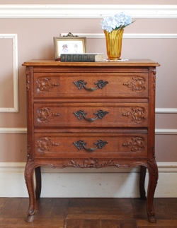 アンティーク家具  1920年代のアンティーク チェスト