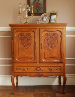 アンティーク家具  1930年代のアンティーク キャビネット