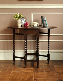 アンティーク家具  1920年代のアンティーク ゲートレッグ テーブル