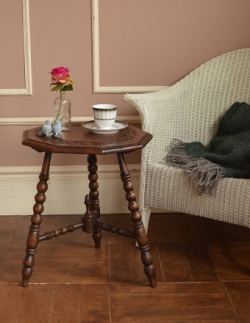 アンティーク家具  1920年代のアンティーク オケージョナル テーブル