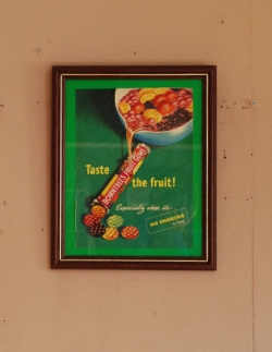 アンティーク雑貨  イギリスのオシャレなアンティーク雑貨、Rowntree(ロントリー)社のアートフレーム