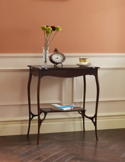 アンティーク家具  アンティークのマホガニー材を使った英国家具、オケージョナルテーブル