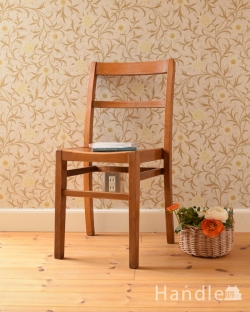 アンティークチェア・椅子 キッチンチェア 積み重ねOK！スタッキングチェア、かわいいアンティークの椅子