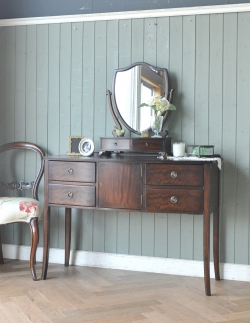 アンティーク家具 アンティークのドレッサー 英国のアンティーク家具、マホガニー材のドレッシングテーブル