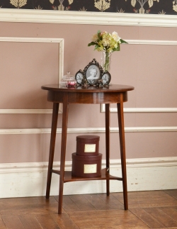 アンティーク家具 オケージョナルテーブル アンティークの英国家具、象嵌が施されたオケージョナルテーブル