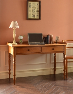 アンティーク家具 アンティークのデスク・書斎机 デスクにも使えるアンティーク家具、パイン材のコンソールテーブル