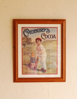 アンティーク雑貨 アンティーク額縁・ポスター 壁を彩るアンティーク雑貨、木製フレームの額絵(CADBURY'S COCOA)