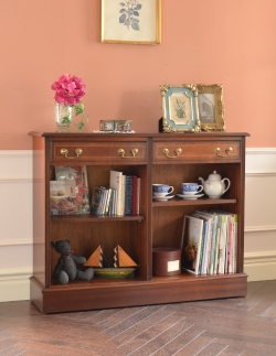 アンティーク家具 アンティークのキャビネット ハイセンスなアンティークの収納家具、美しいブックシェルフ（本棚）