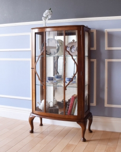 アンティーク家具 アンティークのキャビネット 英国スタイルのアンティーク家具、ミラーバックのガラスキャビネット(ショーケース)