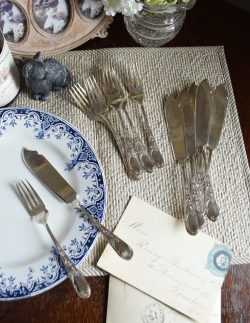 アンティーク雑貨  英国の銀食器、アンティークシルバーカトラリーのナイフ＆フォークセット