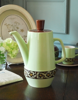 アンティーク雑貨 テーブルウェア アンティーク カールトンウェア社(Carlton ware)のアンティーク　ティーポット