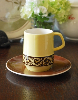 アンティーク雑貨 テーブルウェア アンティーク カールトンウェア社(Carlton ware)のアンティーク カップ&ソーサー