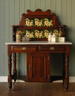 アンティーク家具 アンティークのキャビネット アンティーク ウォッシュスタンド