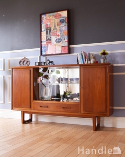 アンティーク家具 アンティークのキャビネット ショーケース付きのサイドボード、ヴィンテージの北欧家具