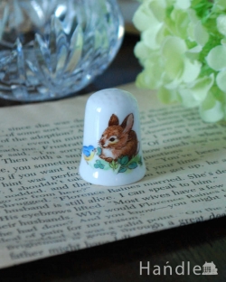 アンティーク雑貨 アンティーク食器 ボーンチャイナのアンティークシンブル（鳥＆うさぎ）