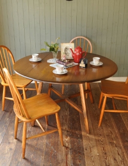 アンティーク家具 アンティークのテーブル 1950年代のアンティーク  アーコール ドロップリーフ テーブル