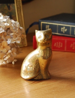 アンティーク雑貨  1940年代のアンティーク オブジェ（ネコ）