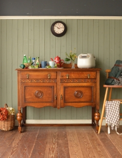 アンティーク家具 1930年代のアンティーク サイドボード