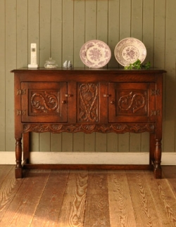 アンティーク家具 アンティークのキャビネット 1940年代のアンティーク サイドボード