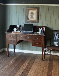 アンティーク家具 アンティークのキャビネット 英国のマホガニー材アンティーク家具、デスクにピッタリのウォッシュスタンド