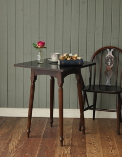 アンティーク家具 1930年代のアンティーク オケージョナル テーブル