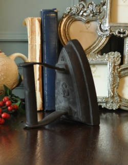 アンティーク雑貨  1940年代のアンティーク アイロン