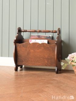 アンティーク家具 マガジンラックおしゃれ 英国アンティークのおしゃれなマガジンラック、持ち手がついた移動ラクラクなオーク材の雑誌収納