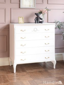 アンティーク家具 アンティークのチェスト リボンの装飾が可愛いアンティークのチェスト、たっぷり収納できる5段引き出しのフレンチチェスト