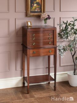 アンティーク家具 アンティークのチェスト とってもめずらしい英国のアンティークチェスト、ウォーカー＆ホールのカトラリーキャビネット