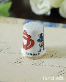 アンティーク雑貨 アンティーク食器 フランスヴァンデ（VENDEE）のアンティークシンブル