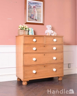 アンティーク家具 アンティークのチェスト ナチュラルで可愛いアンティーク家具、パイン材の3段チェスト