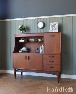 アンティーク家具 アンティークのキャビネット 北欧スタイルのヴィンテージ家具、コンパクトサイズのG-Planのサイドボード