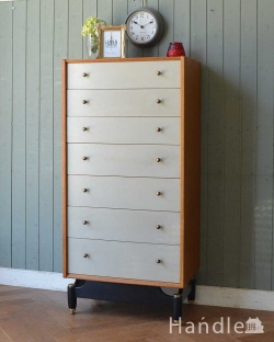 アンティーク家具 アンティークのチェスト 英国ヴィンテージ家具、G-PLANのサニーオーク＆チャイニーズホワイトチェスト